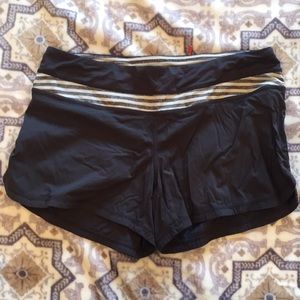 lululemon workout shorts